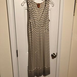 Tory Burch slip on taupe and navy dress